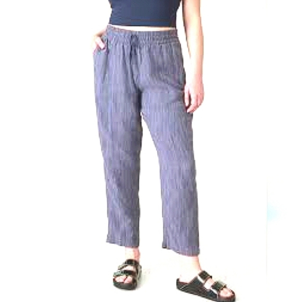 Athleta Blue Cropped Pants